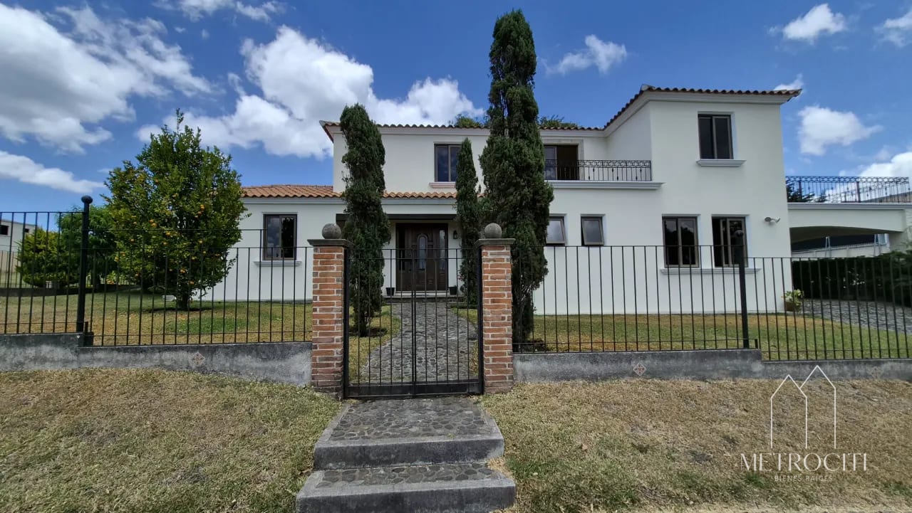 En venta hermosa casa de esquina en carretera a El Salvador — Casa en Venta en Carretera a El Salvador, Guatemala, Ciudad — foto 11 de 11