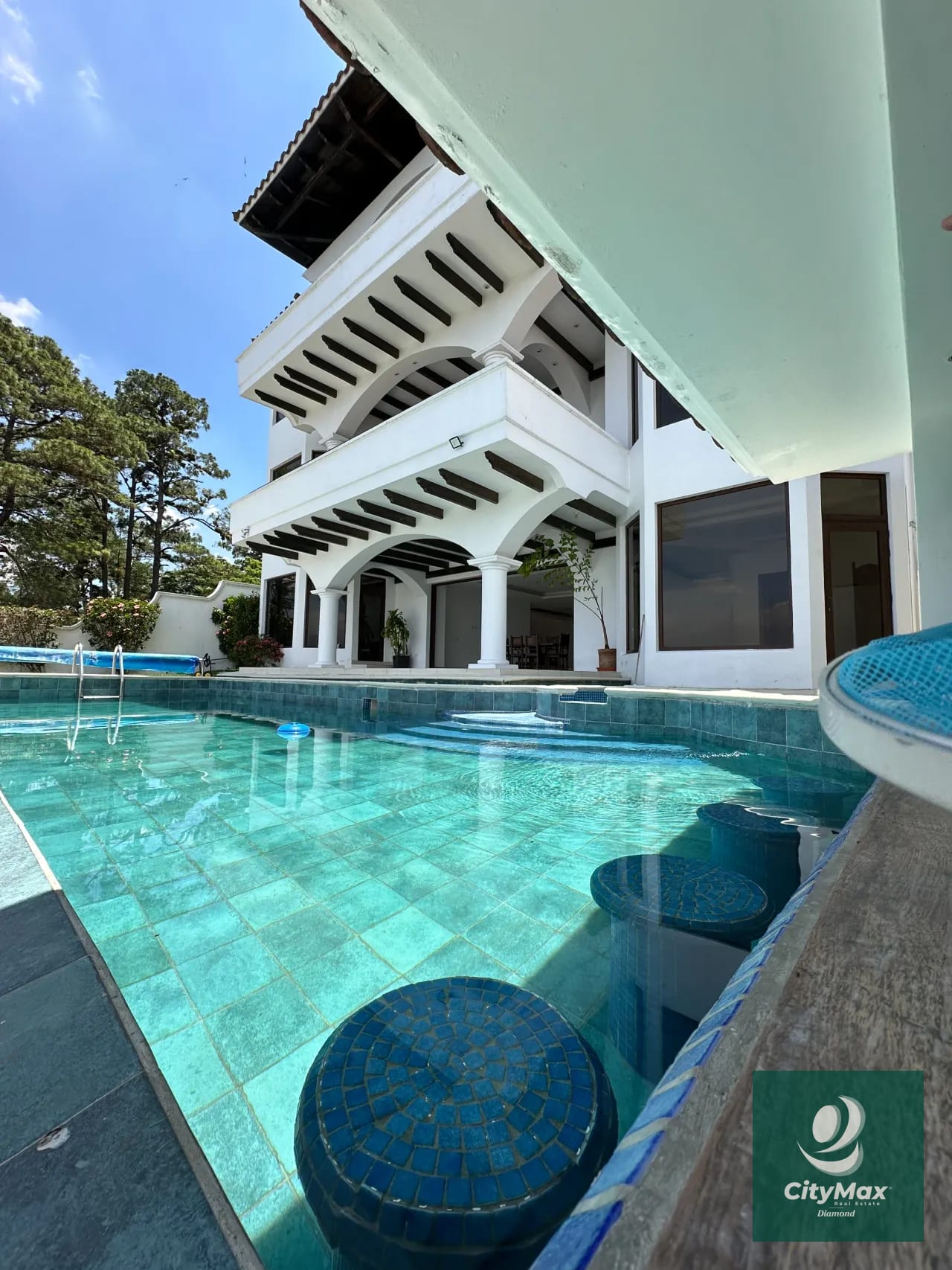 Casa Luxury en Venta en Altos de Monte Bello Km 9.5 CAES — Casa en Venta en Santa Catarina Pinula, Guatemala, Ciudad — foto 17 de 17