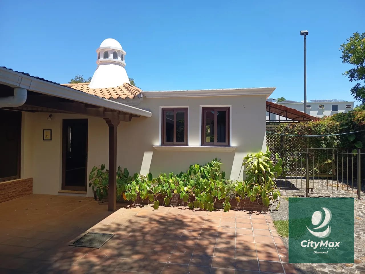Casa Grande en Venta en Km 25.5 Carretera a El Salvador — Casa en Venta en San José Pinula, Guatemala, Ciudad — foto 11 de 17