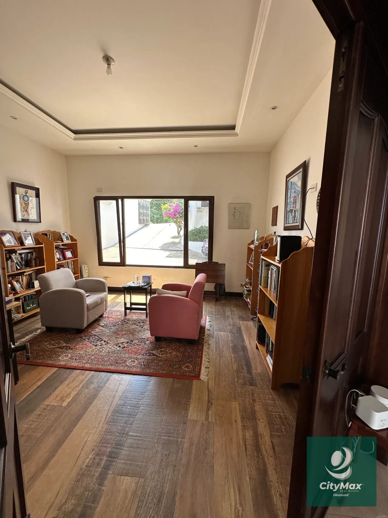 Casa de Lujo y Vistas Top en Venta en Montebello CAES — Casa en Venta en Santa Catarina Pinula, Guatemala, Ciudad — foto 7 de 16