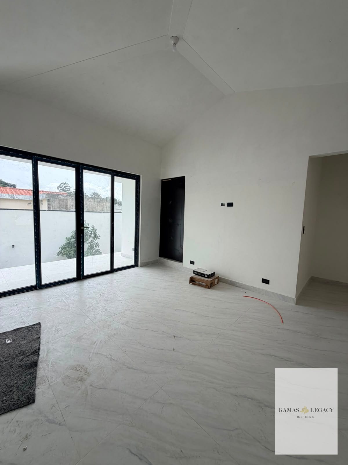 Casa en venta I Las Fuentes I Zona 16 — Casa en Venta en Zona 16, Guatemala, Ciudad — foto 3 de 12