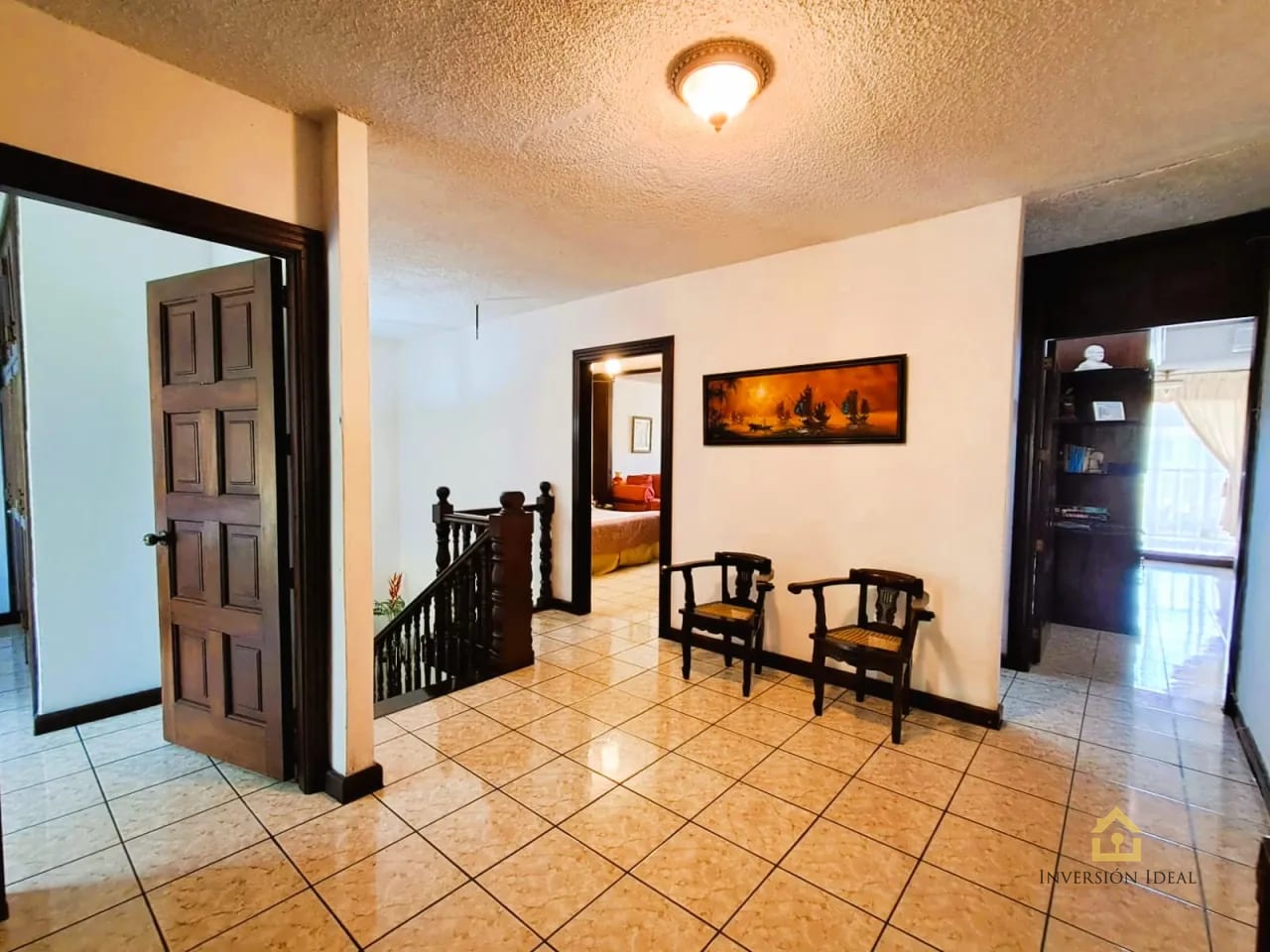 Vendo casa en zona 16 Colonia Lourdes 5 Habitaciones $545,000 — Casa en Venta en Lourdes, Zona 16, Guatemala, Ciudad — foto 15 de 17