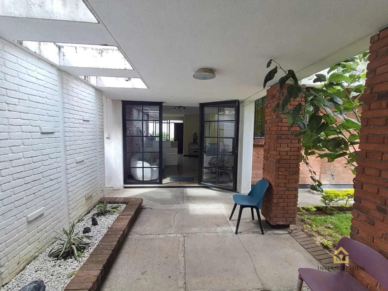 Casa comercial en renta - 12 ambientes - 800 mtsts2 - $6000 + IVA (Negociable) - Zona 10 — Casa en Alquiler en Centro Comercial Los Próceres, Zona 10, Guatemala, Ciudad — foto 15 de 18