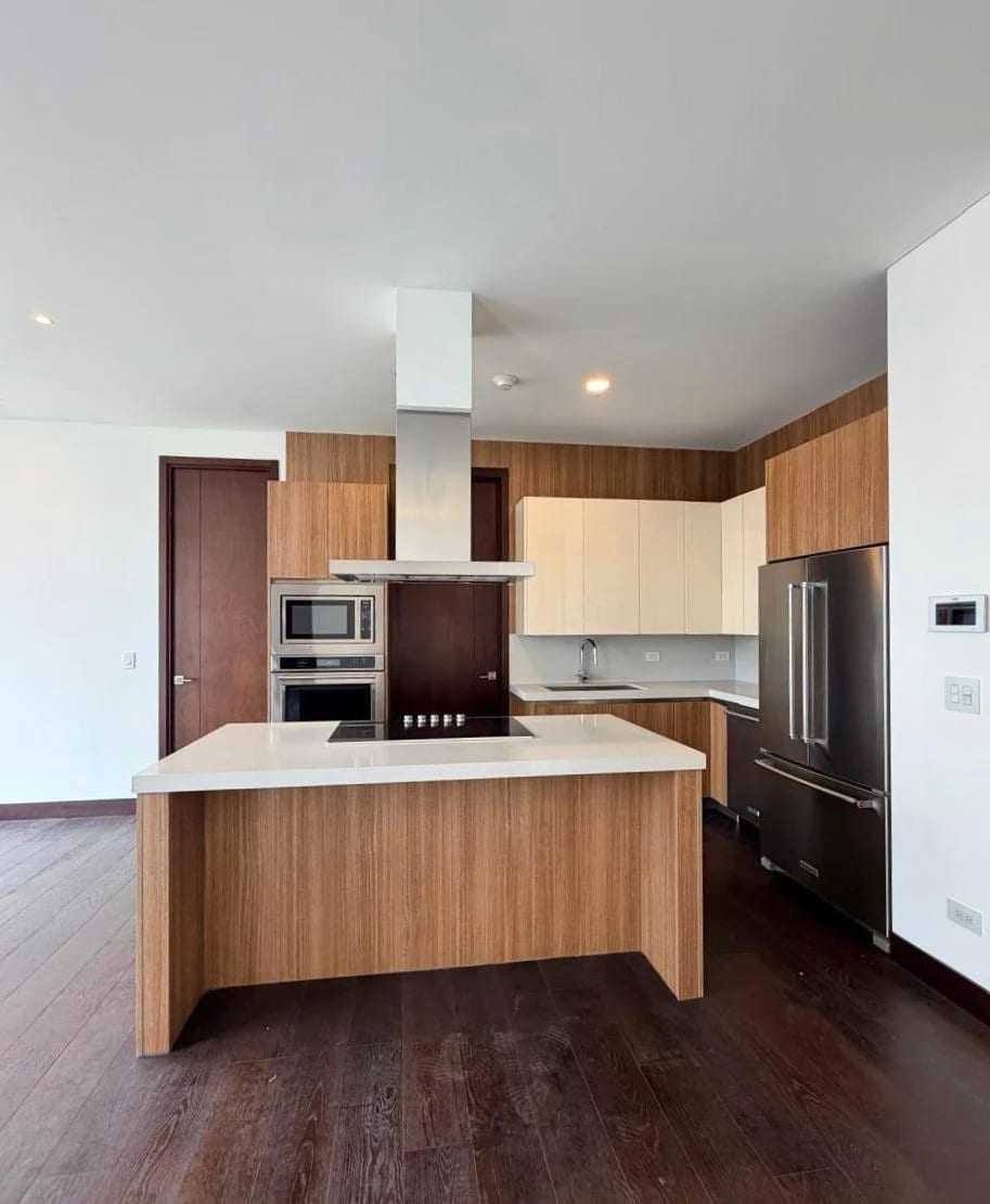 Apartamento en Alquiler (mueblado / Venta Edificio Echo Zona 14 — Apartamento en Venta en Zona 14, Guatemala, Ciudad — foto 11 de 17
