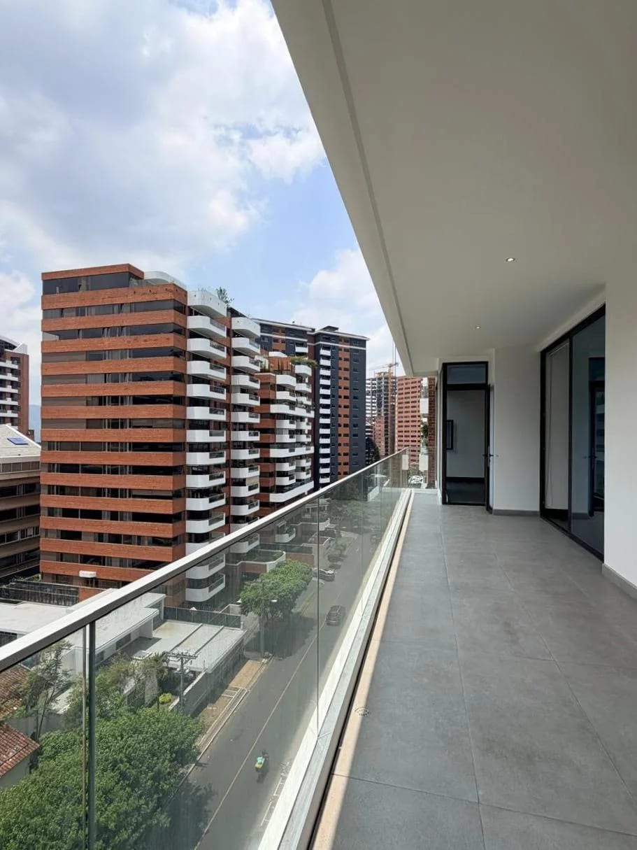 Apartamento en Alquiler (mueblado / Venta Edificio Echo Zona 14 — Apartamento en Venta en Zona 14, Guatemala, Ciudad — foto 15 de 17