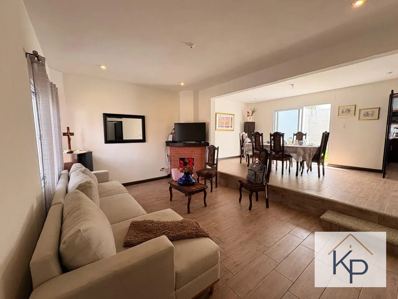 Bonita casa en venta Bosques de Capelo Km 23 CAES — Casa en Venta en Carretera a El Salvador, Guatemala, Ciudad — foto 2 de 17