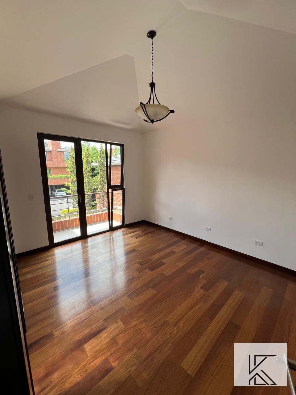 Espectacular residencia en Condominio Camelias, Km 15 Carretera a El Salvador — Casa en Alquiler en km 11-15, Carretera a El Salvador, Guatemala, Ciudad — foto 17 de 17
