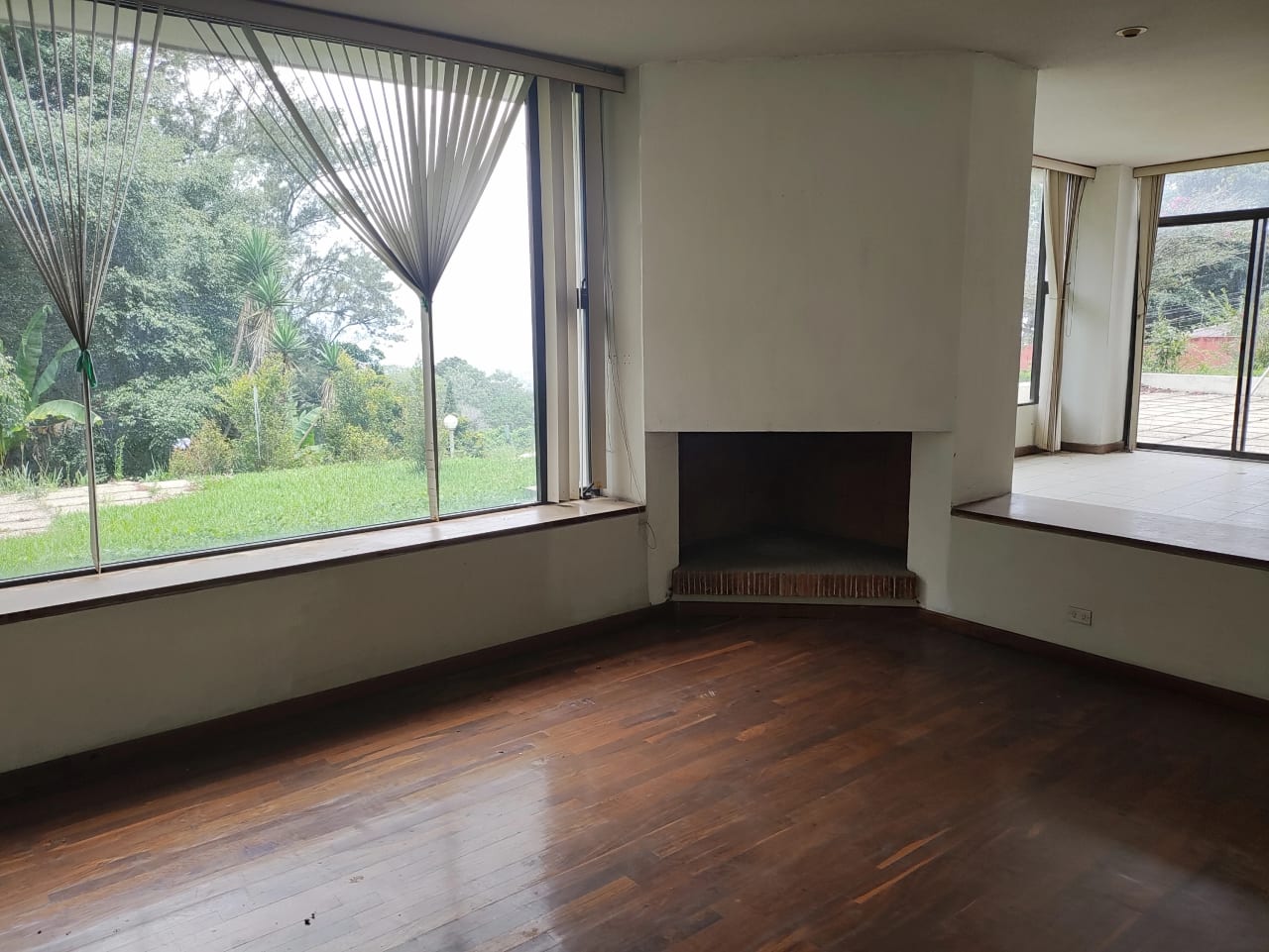 Vendo casa para remodelar en Montebello 1, Carretera a El Salvador — Casa en Venta en Santa Catarina Pinula, Guatemala, Ciudad — foto 6 de 17