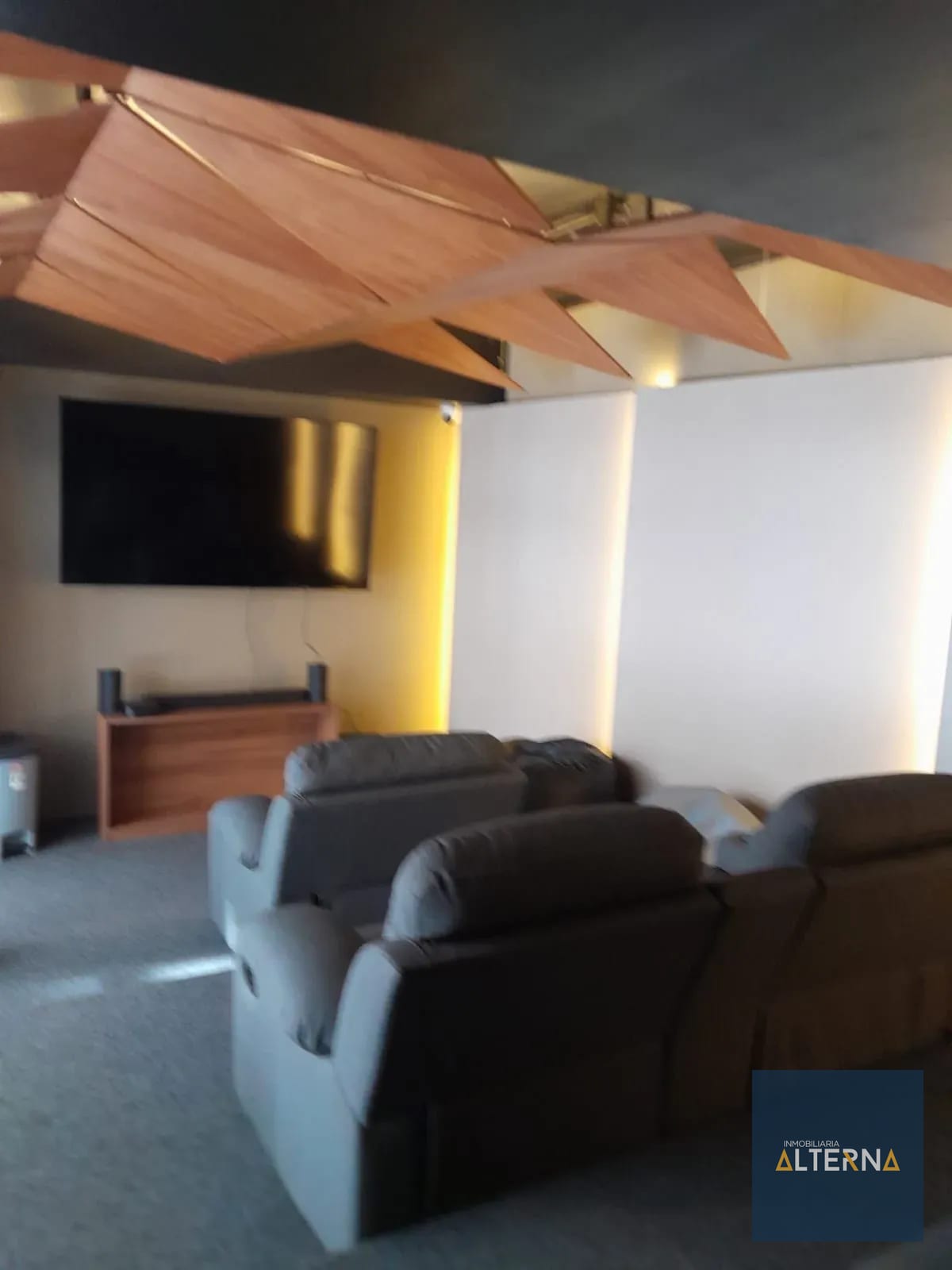 Apartamento en Renta en Zona 2 — Apartamento en Alquiler en Zona 2, Guatemala, Ciudad — foto 2 de 17