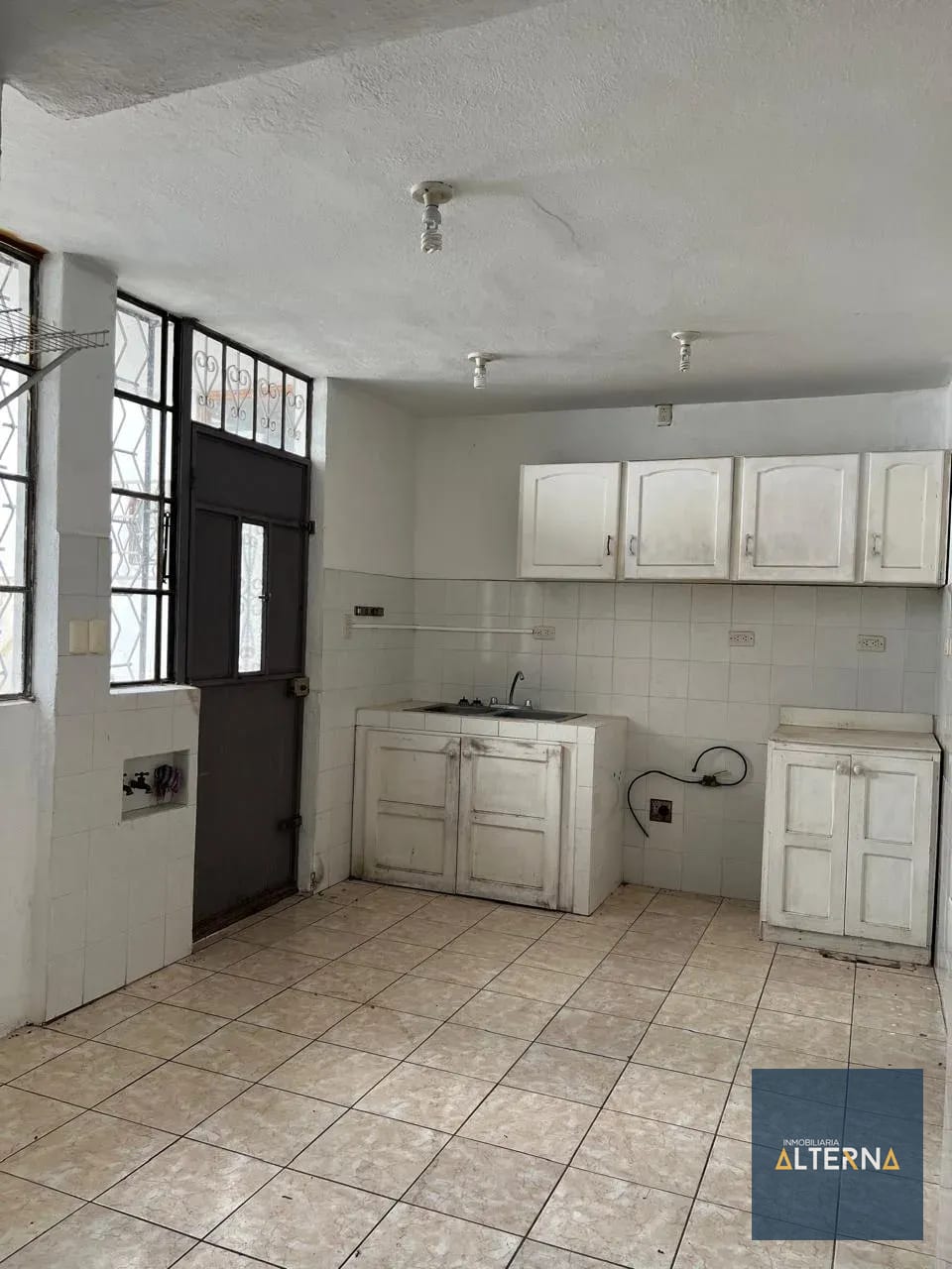 Casa en Renta en San Lucas — Casa en Alquiler en San Lucas Sacatepéquez, Sacatepéquez — foto 9 de 17