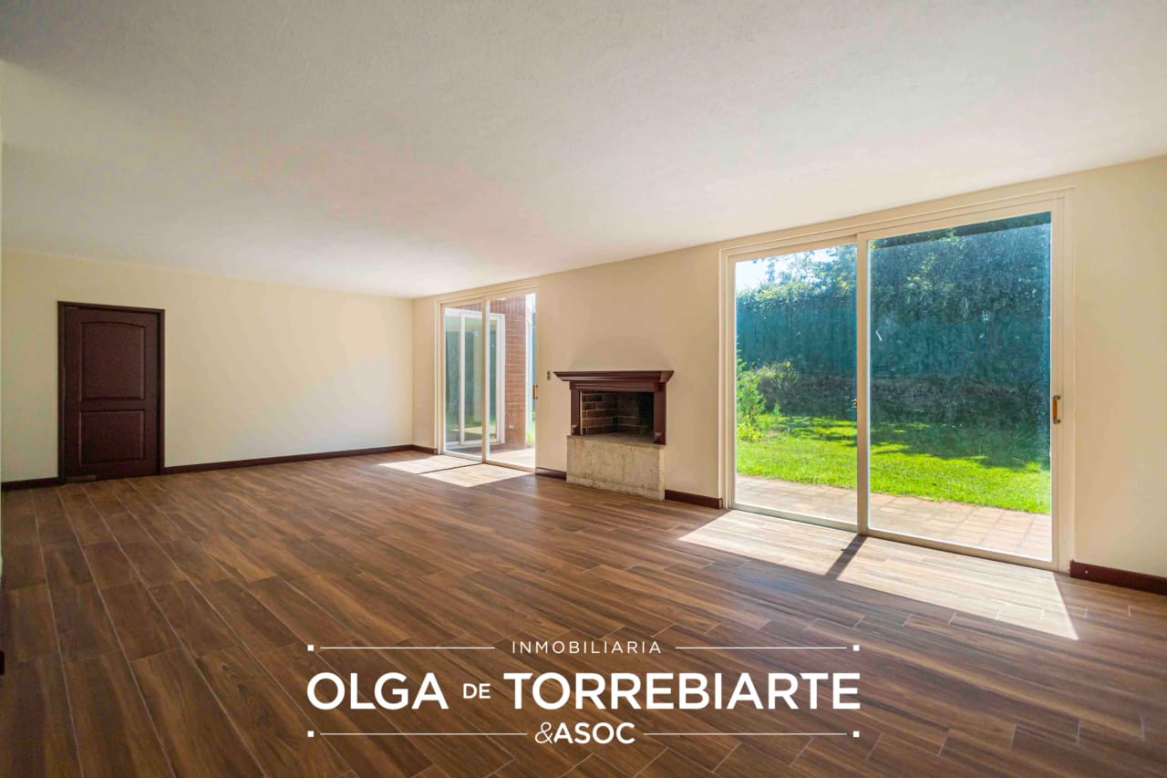 Casa en Condominio Colinas de Castel — Casa en Venta en Colinas de Castel, Carretera a El Salvador, Guatemala, Ciudad — foto 3 de 17