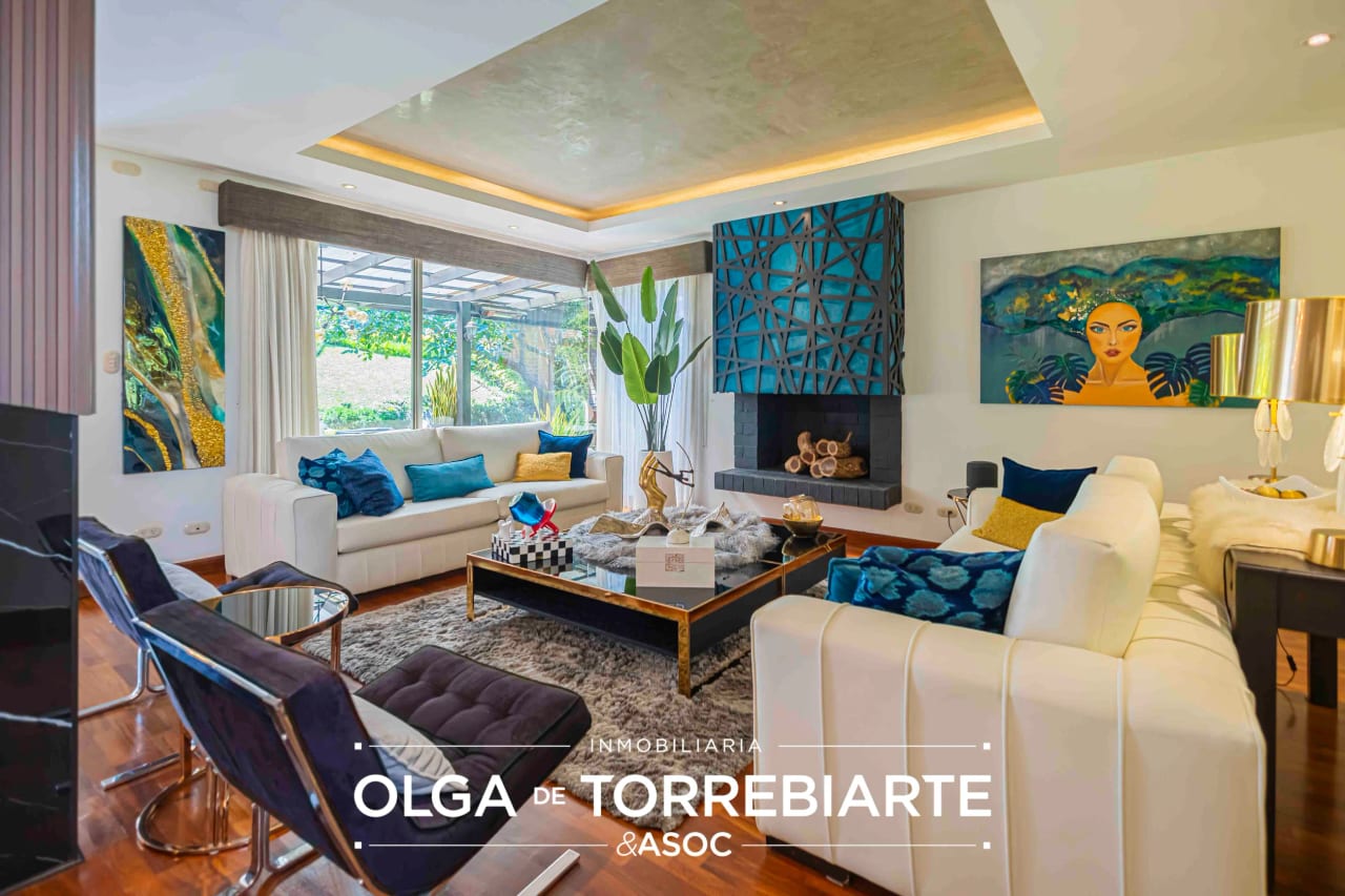 Casa amueblada en Villa Serena, Muxbal — Casa en Venta en Muxbal, Guatemala, Ciudad — foto 2 de 16