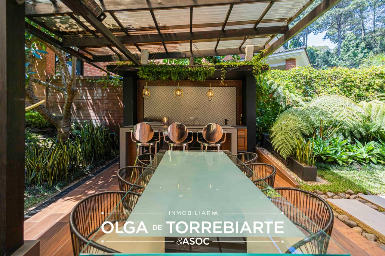Casa amueblada en Villa Serena, Muxbal — Casa en Venta en Muxbal, Guatemala, Ciudad — foto 7 de 16