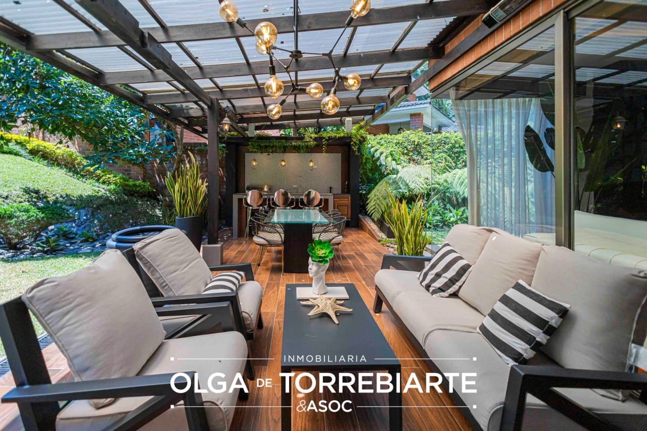 Casa amueblada en Villa Serena, Muxbal — Casa en Venta en Muxbal, Guatemala, Ciudad — foto 11 de 16