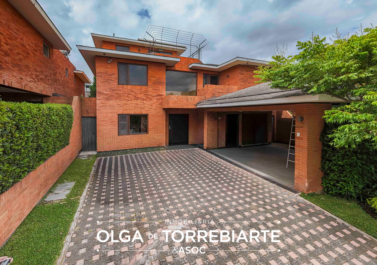 Casa en Condominio La Joya, Zona 10 — Casa en Alquiler en 13-50, Zona 10, Guatemala, Ciudad — foto 2 de 17