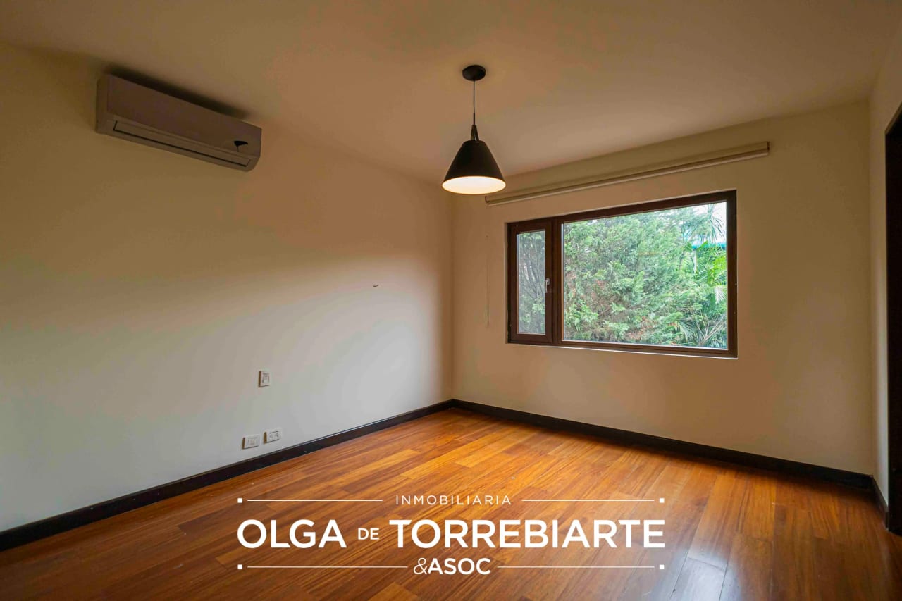 Casa en Condominio La Joya, Zona 10 — Casa en Alquiler en 13-50, Zona 10, Guatemala, Ciudad — foto 15 de 17