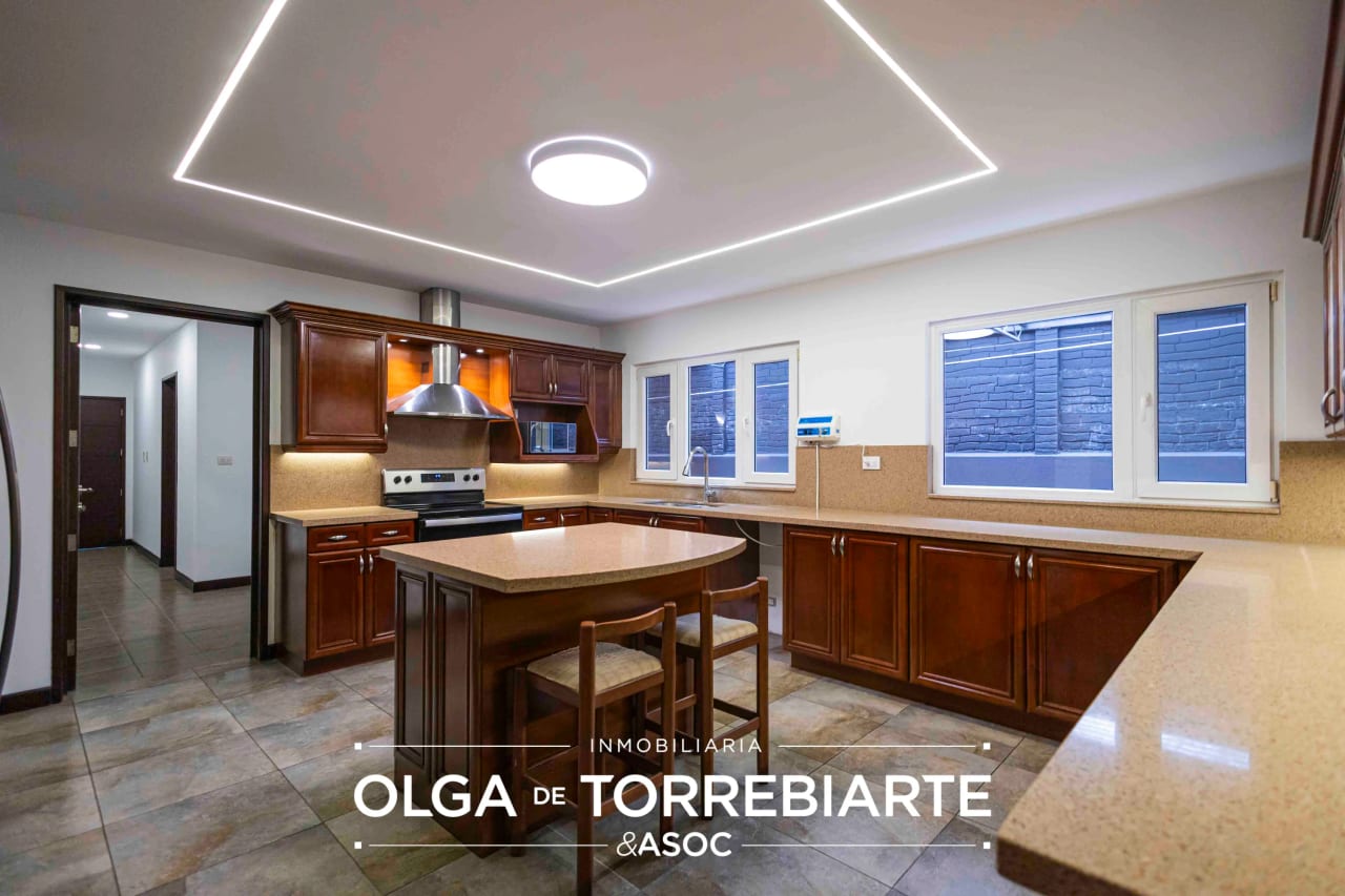 Casa en Condominio La Joya, Zona 10 — Casa en Alquiler en Zona 10, Guatemala, Ciudad — foto 11 de 17