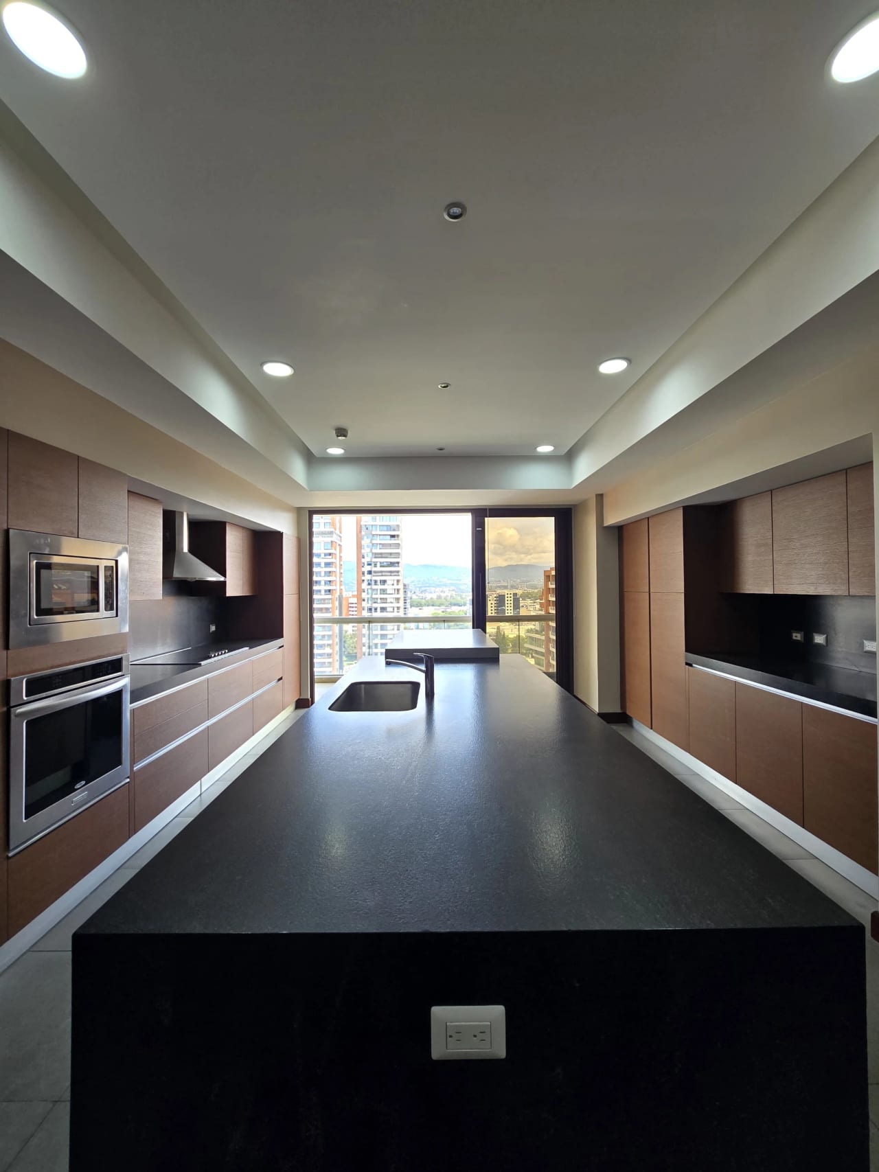 Se Alquila/Vende Apto. Tiffany Quinta, Zona 14. — Apartamento en Venta en Tiffany 5ta Avenida, Zona 14, Guatemala, Ciudad — foto 9 de 17