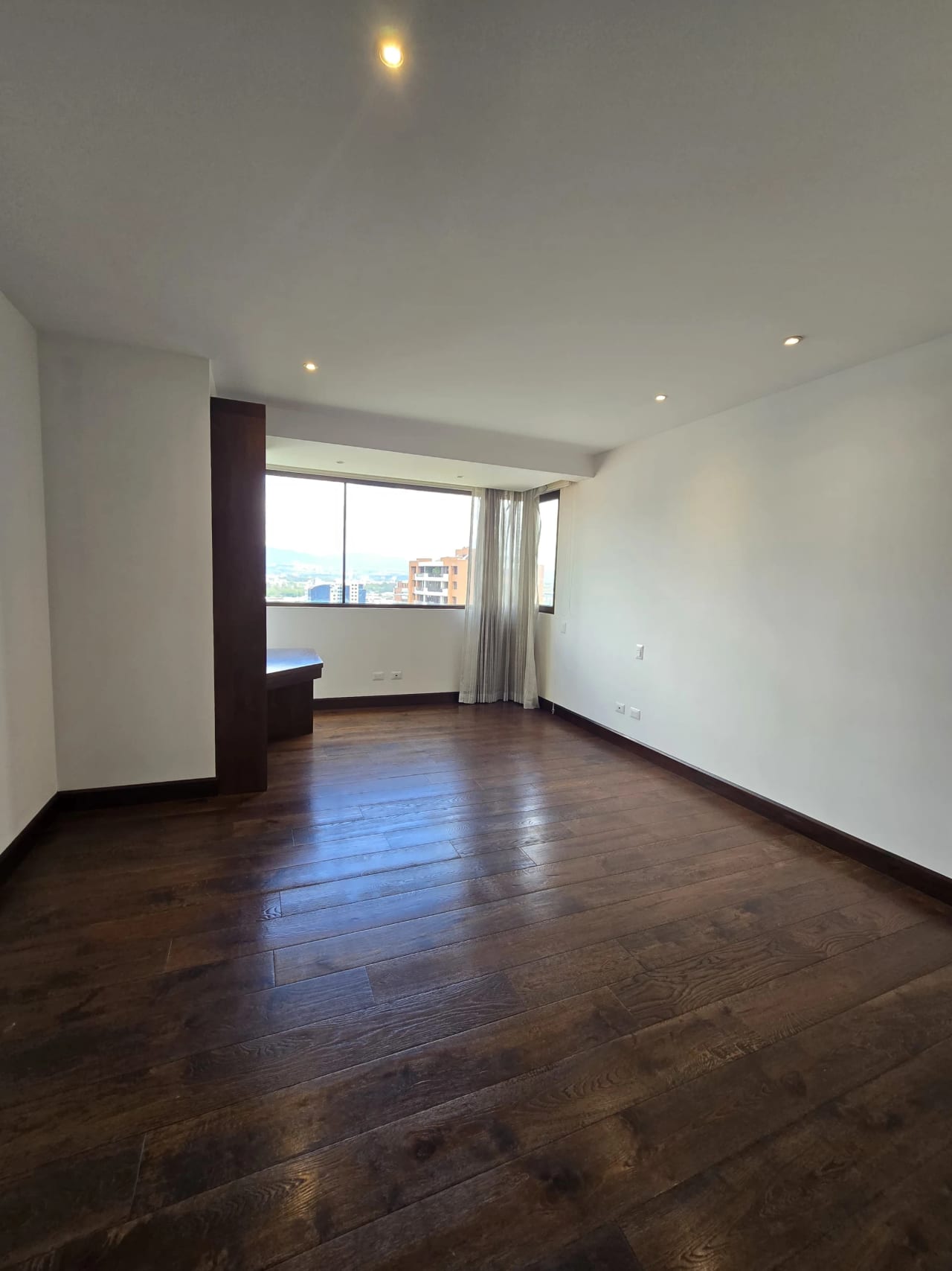 Se Alquila/Vende Apto. Tiffany Quinta, Zona 14. — Apartamento en Alquiler en Tiffany 5ta Avenida, Zona 14, Guatemala, Ciudad — foto 4 de 17