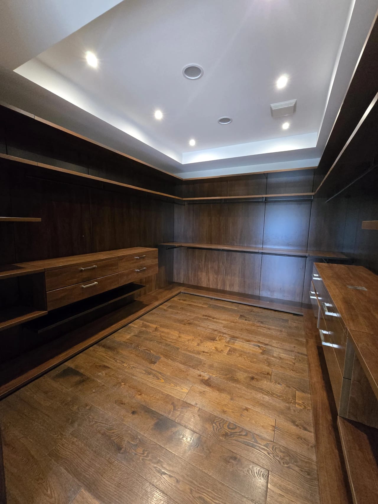 Se Alquila/Vende Apto. Tiffany Quinta, Zona 14. — Apartamento en Alquiler en Tiffany 5ta Avenida, Zona 14, Guatemala, Ciudad — foto 16 de 17