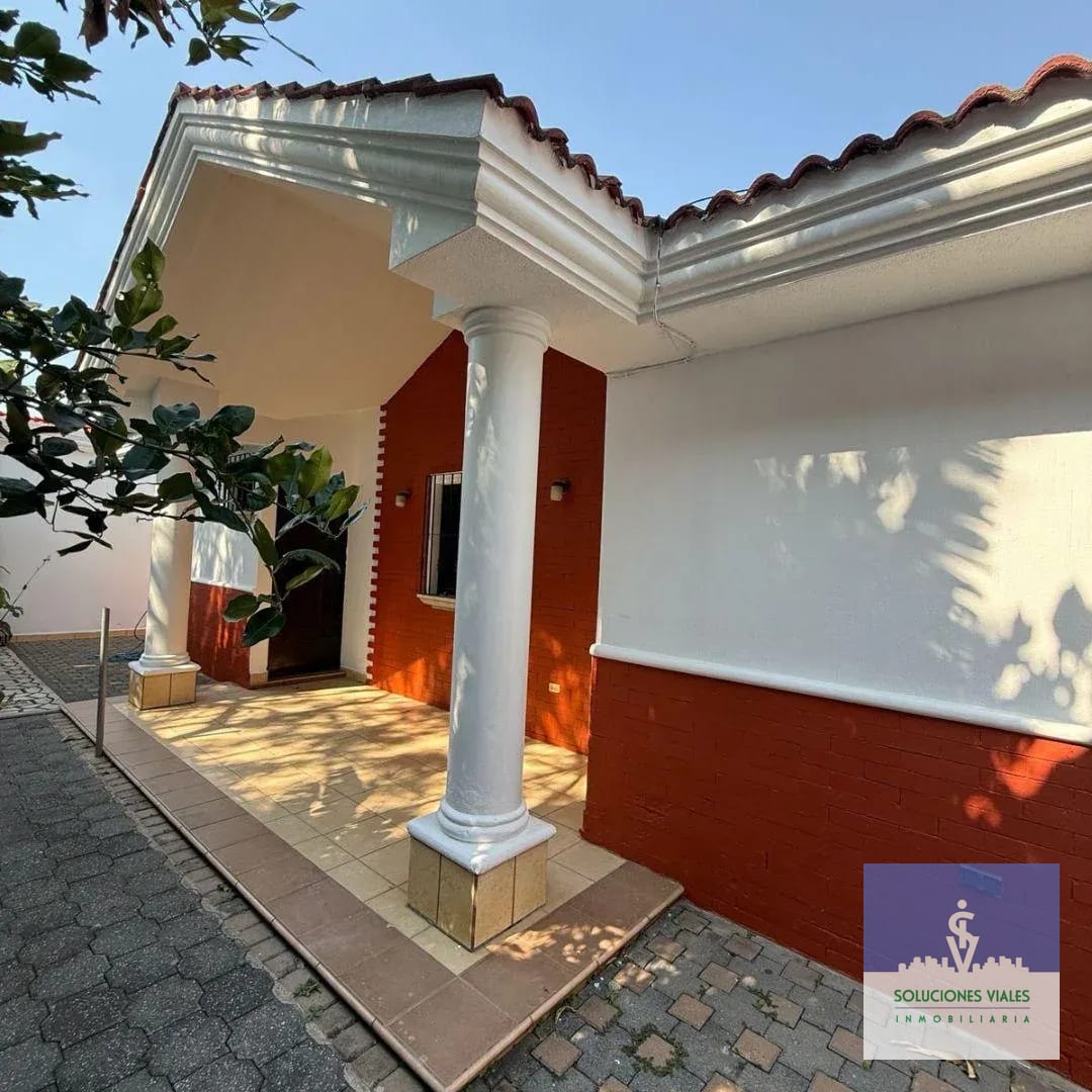 Jardines de San Isidro, Vendo Casa de 1 Nivel, Zona 16 — Casa en Venta en Jardines de San Isidro, Zona 16, Guatemala, Ciudad — foto 1 de 9