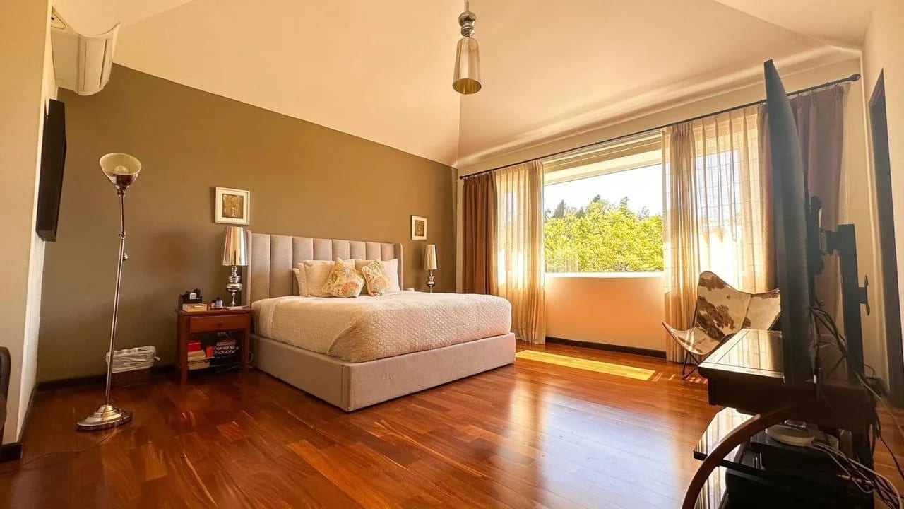 Venta de Casa en Condominio Colinas de Castel, km.20 Fraijanes — Casa en Venta en Colinas de Castel, Carretera a El Salvador, Guatemala, Ciudad — foto 5 de 16