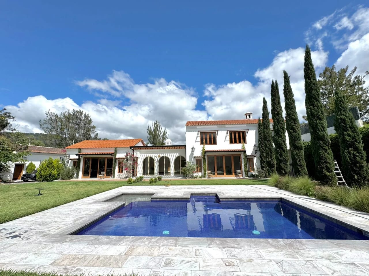 Venta de exclusiva casa en Panorama a 5 minutos de la Antigua — Casa en Venta en Antigua, Sacatepéquez — foto 3 de 17