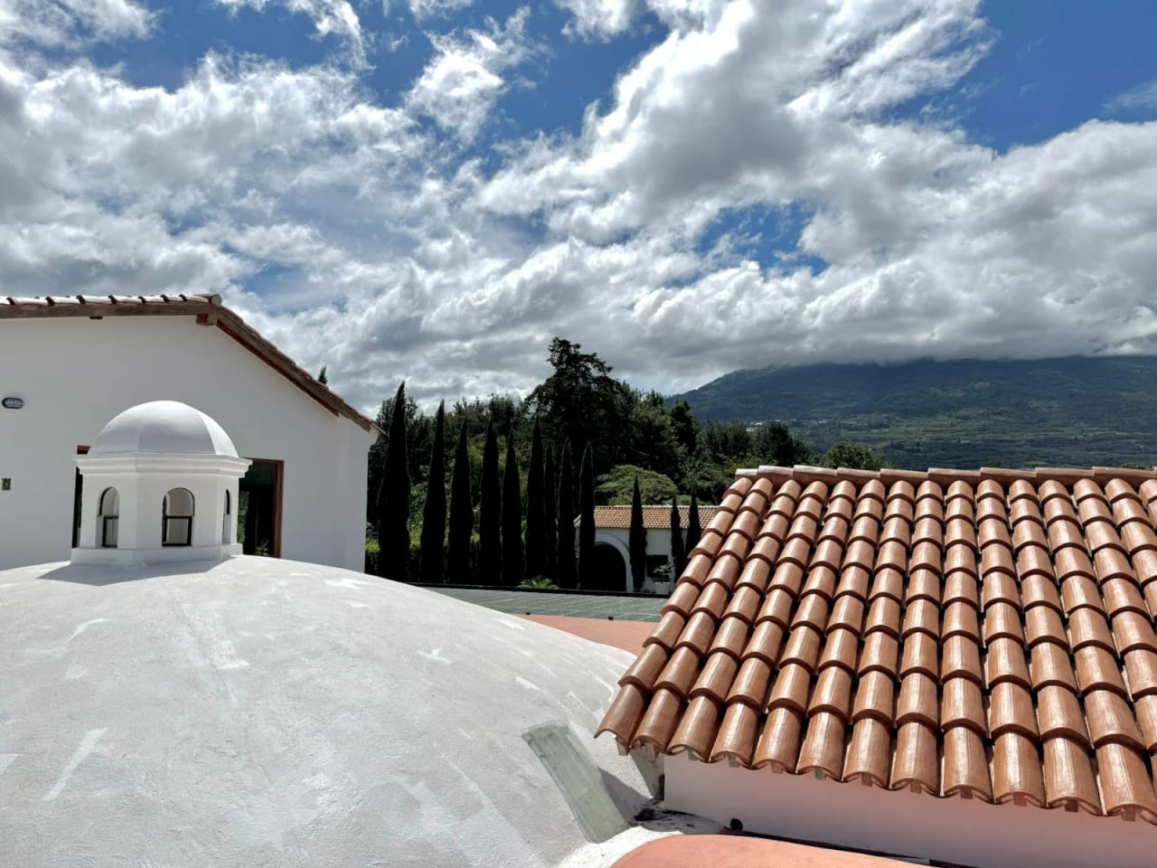 Venta de exclusiva casa en Panorama a 5 minutos de la Antigua — Casa en Venta en Antigua, Sacatepéquez — foto 5 de 17
