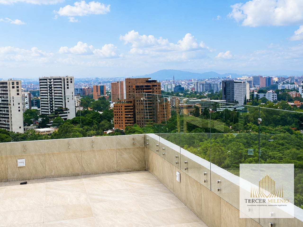 Espectacular Penthouse Oakland zona 10 — Apartamento en Venta en Zona 10, Guatemala, Ciudad — foto 3 de 9