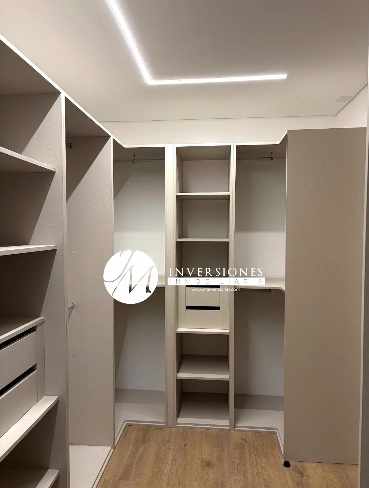Casa para estrenar en zona 16 de 3 Dormitorios en Venta — Casa en Venta en Zona 16, Guatemala, Ciudad — foto 5 de 14