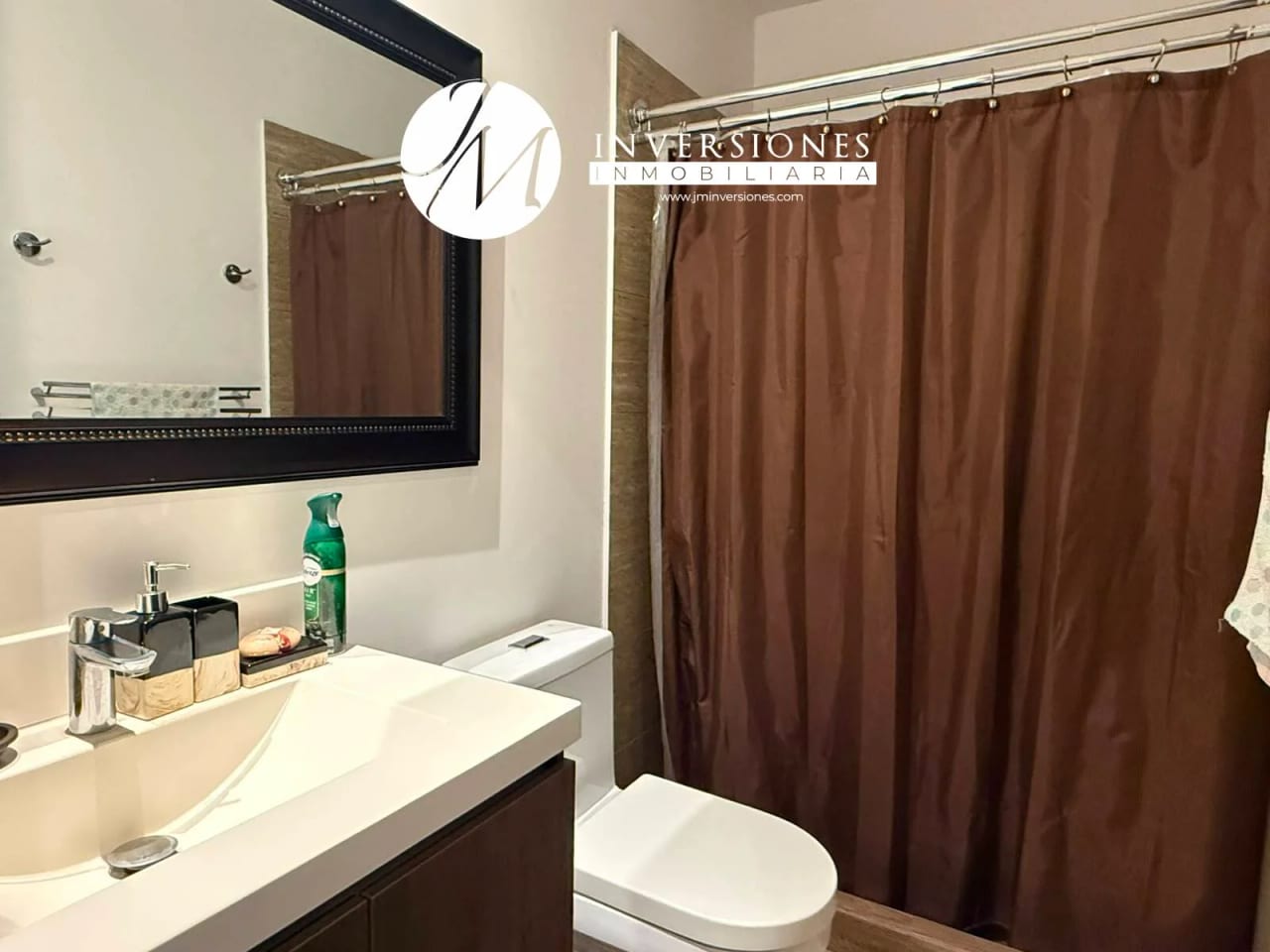 Apartamento en Venta de 3 Dormitorios en zona 10 — Apartamento en Venta en Zona 10, Guatemala, Ciudad — foto 5 de 15