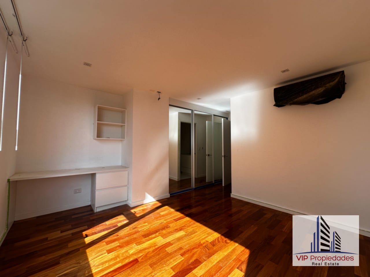 Lucca zona 10, apartamento en alquiler — Apartamento en Alquiler en Lucca, Zona 10, Guatemala, Ciudad — foto 16 de 17