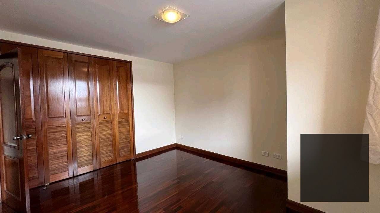 📍 AMPLIO APARTAMENTO EN VENTA en Edificio zona 14 — Apartamento en Venta en Almeira, Zona 14, Guatemala, Ciudad — foto 4 de 8