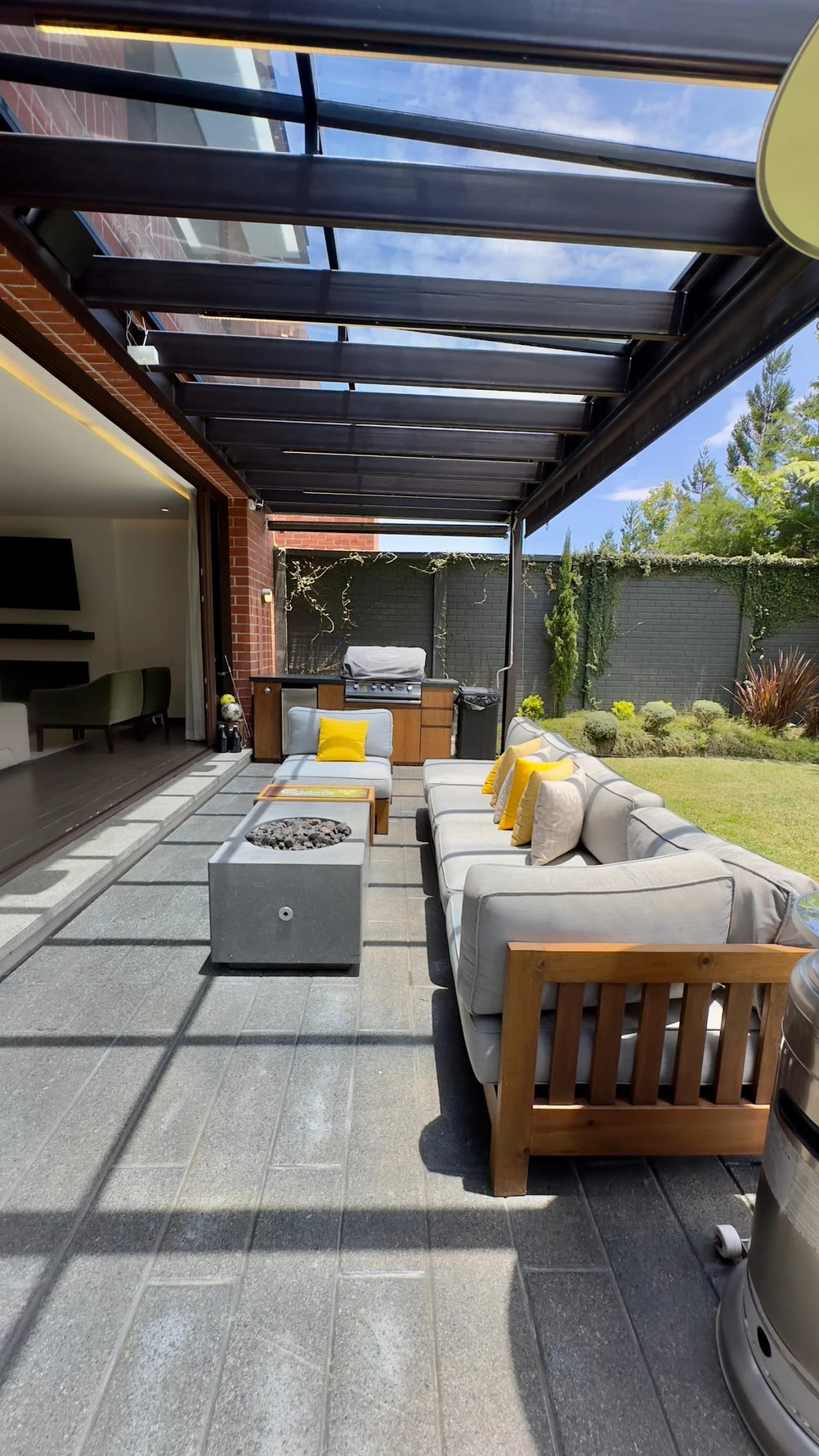 Vendo espectacular casa en Residenciales Concepción kms.15.5 CAES — Casa en Venta en Carretera a El Salvador, Guatemala, Ciudad — foto 6 de 13