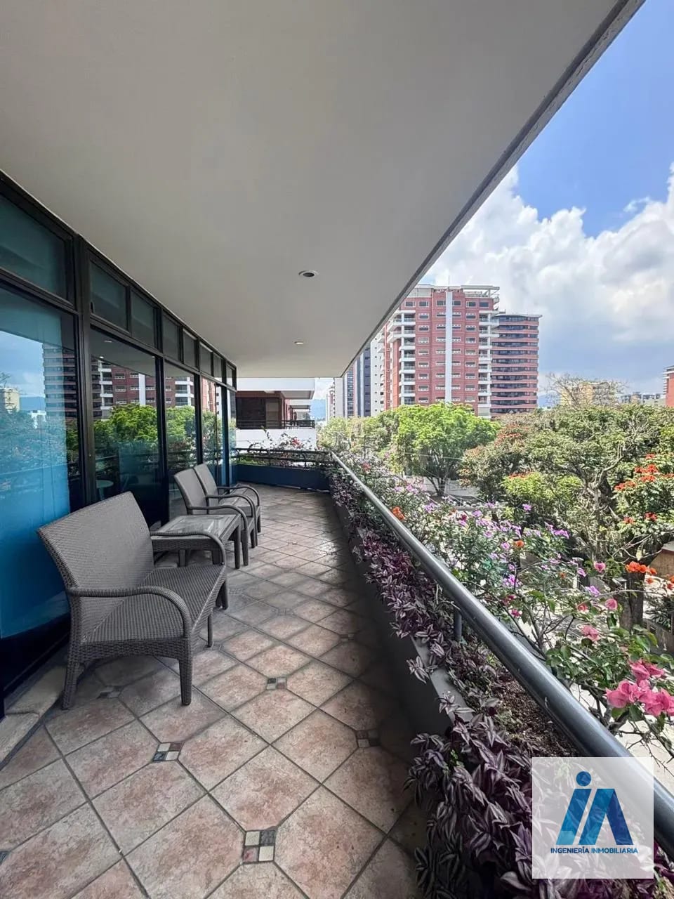 APARTAMENTO ALQUILER / VENTA📍 Edificio L´Excellence, z.14 Las Américas — Apartamento en Alquiler en Zona 14, Guatemala, Ciudad — foto 4 de 12
