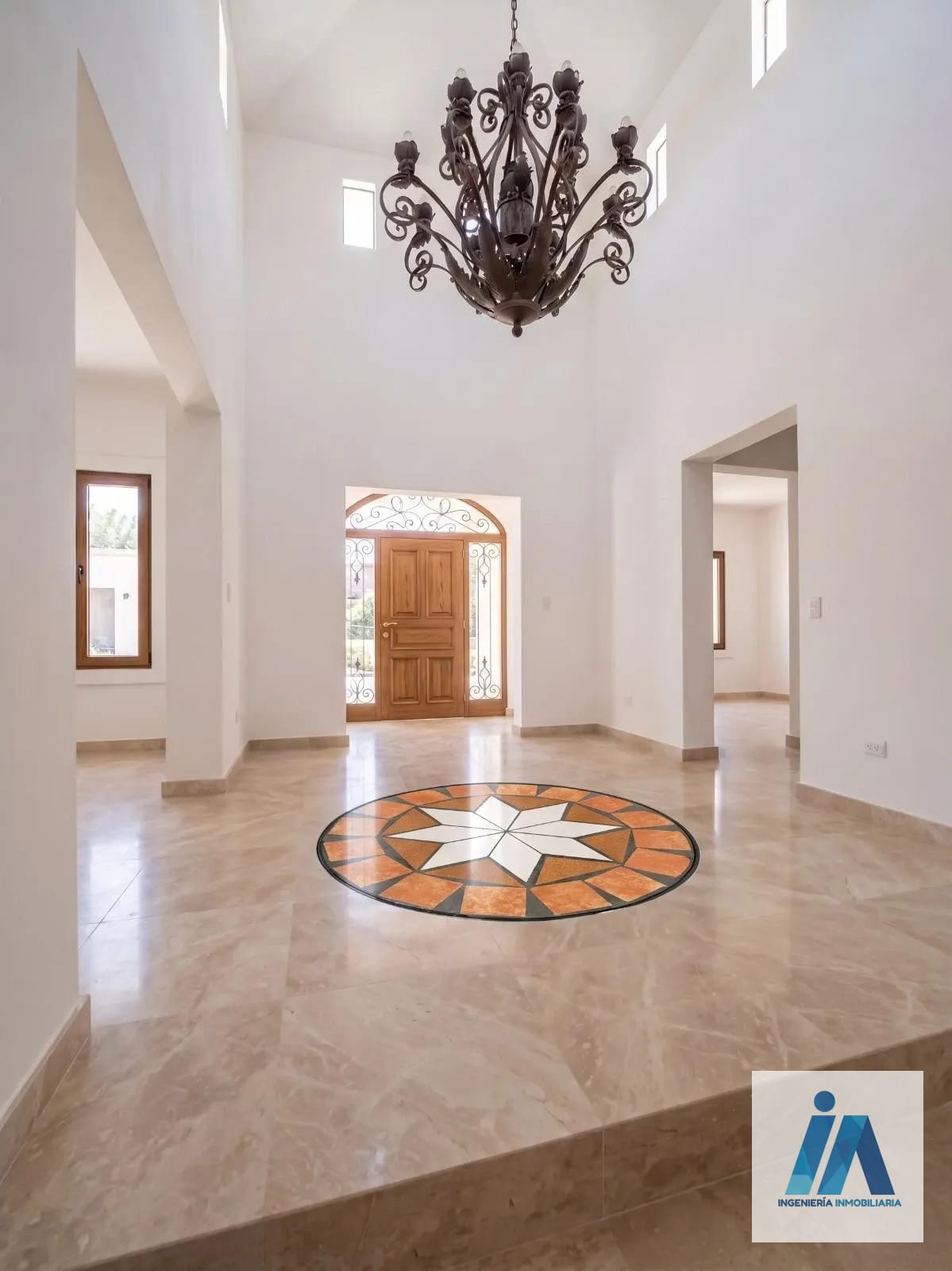 CASA EN VENTAđ Casa Las Nubes, Santa LucĂa Milpas Altas, Km. 31.5 SacatepĂ©quez â Casa en Venta en Santa LucĂa Milpas Altas, SacatepĂ©quez â foto 4 de 10