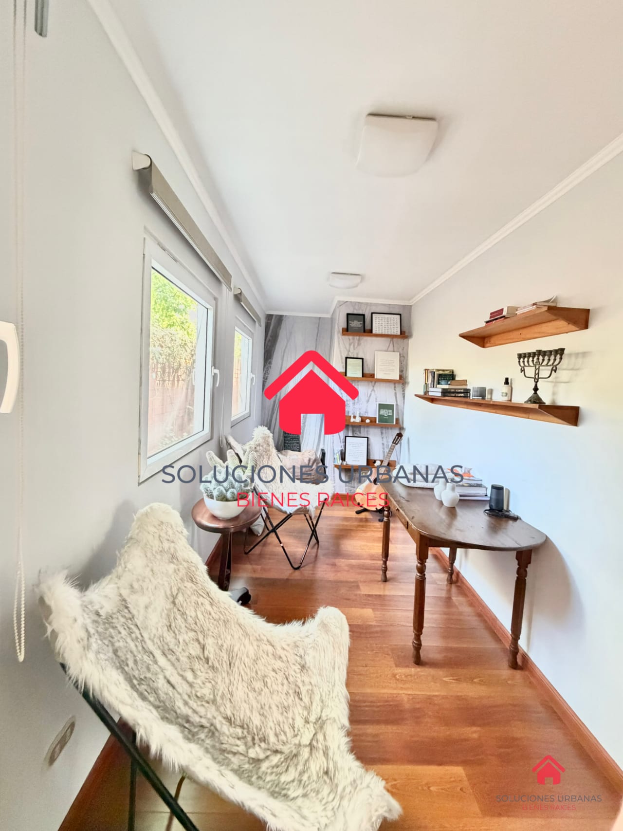 Lindisima Casa con Dormitorio en Primer Nivel Colinas de Castel — Casa en Venta en Colinas de Castel, Carretera a El Salvador, Guatemala, Ciudad — foto 5 de 9