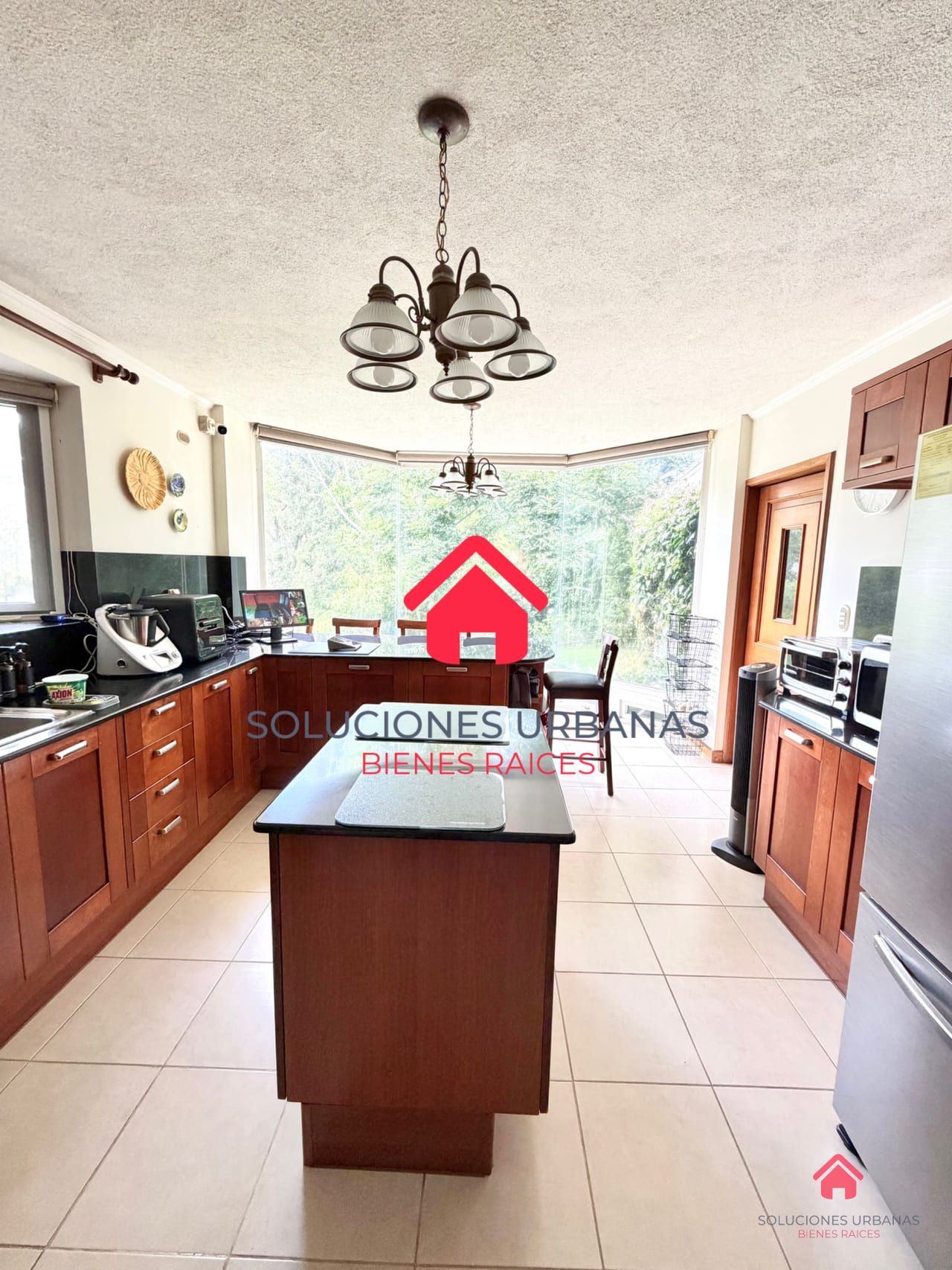 Lindisima Casa con Dormitorio en Primer Nivel Colinas de Castel — Casa en Venta en Colinas de Castel, Carretera a El Salvador, Guatemala, Ciudad — foto 9 de 9