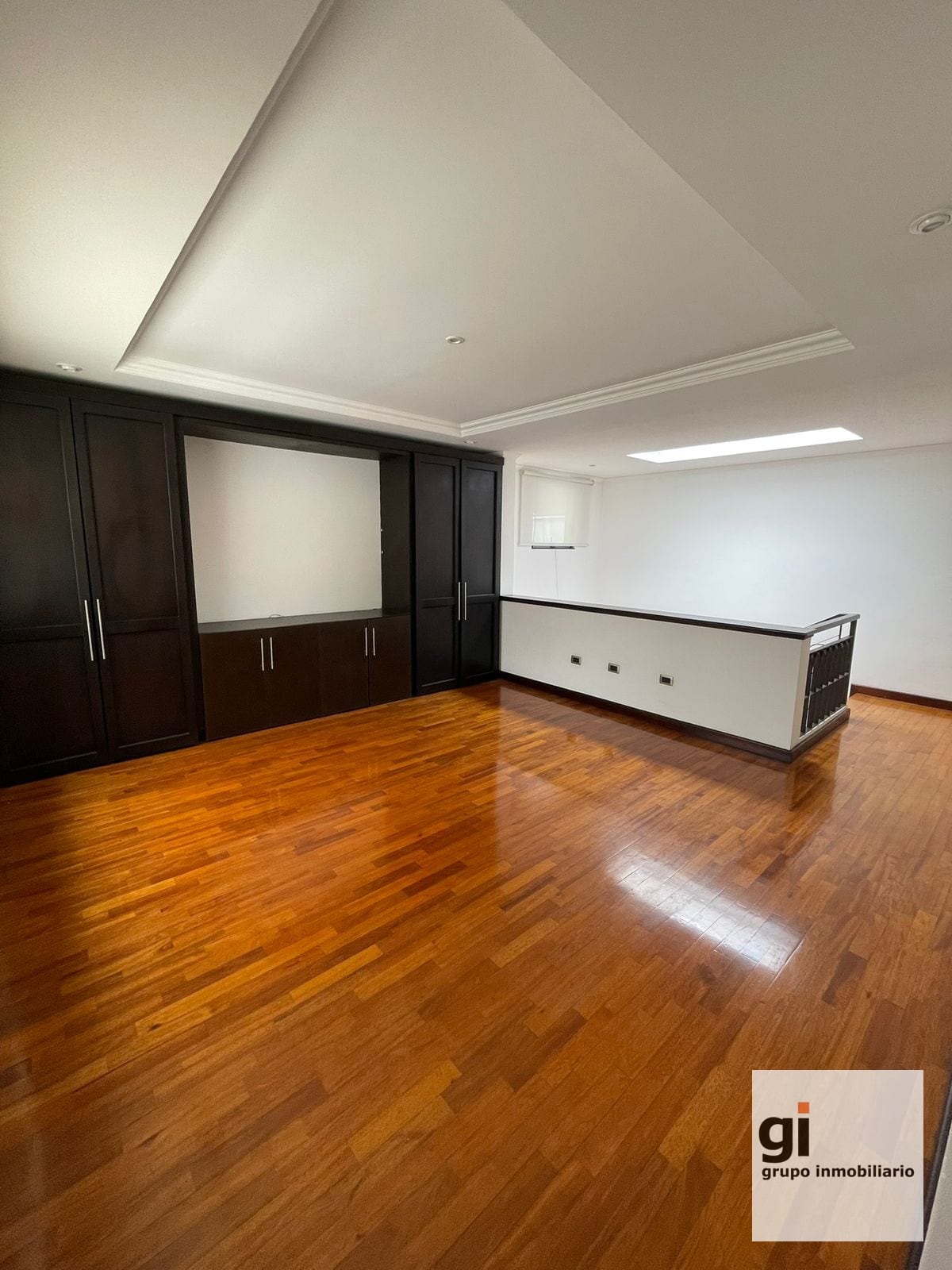 Casa en Oakland en venta — Casa en Venta en Zona 10, Guatemala, Ciudad — foto 2 de 8
