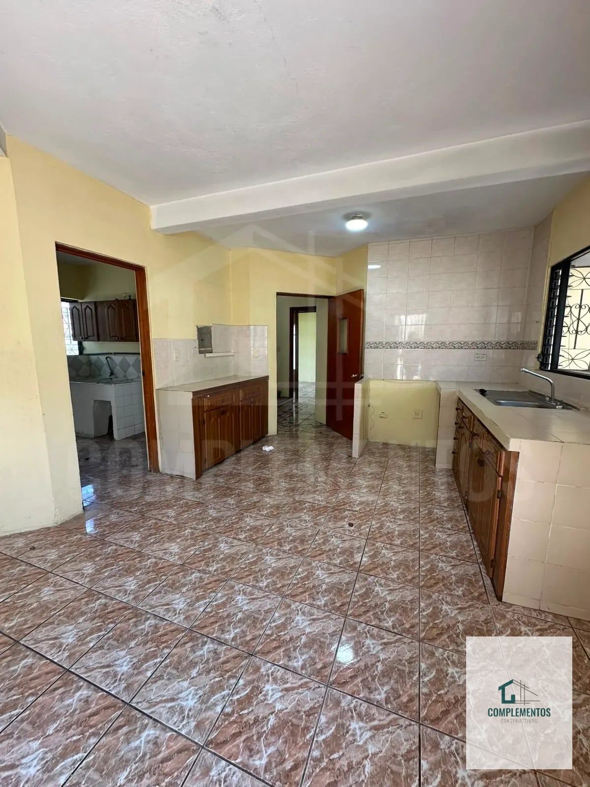 Casa en venta en San Cristóbal Zona 8 de Mixco. — Casa en Venta en Zona 8 Mixco, Guatemala, Ciudad — foto 6 de 11