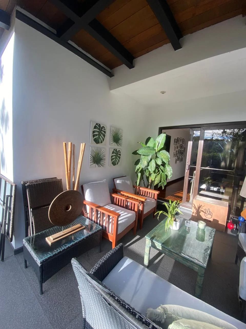 Exclusiva casa en venta en zona 16 — Casa en Venta en San Isidro, Zona 16, Guatemala, Ciudad — foto 6 de 13