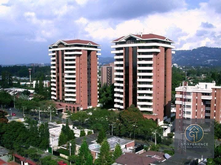 Lindo y amplio apartamento en edificio Quinta Bella, zona 14 — Apartamento en Venta en Quinta Bella, Zona 14, Guatemala, Ciudad — foto 1 de 1