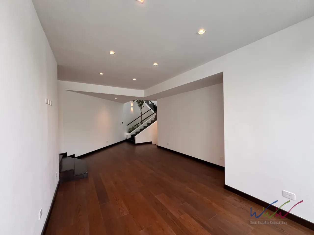 Vendo amplia casa en Oakland, zona 10 — Casa en Venta en Oakland I, Zona 10, Guatemala, Ciudad — foto 8 de 15