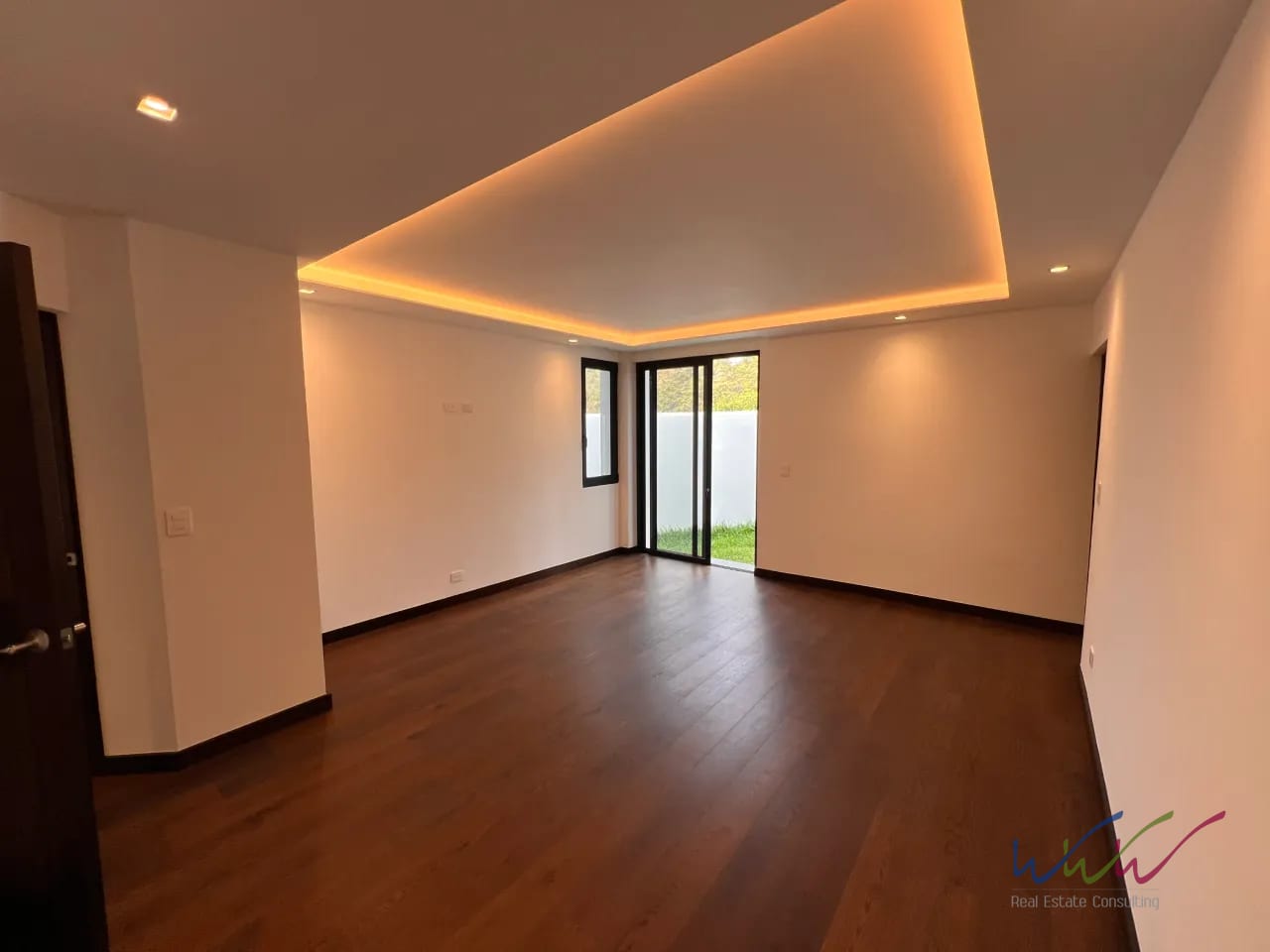Vendo amplia casa en Oakland, zona 10 — Casa en Venta en Oakland I, Zona 10, Guatemala, Ciudad — foto 9 de 15