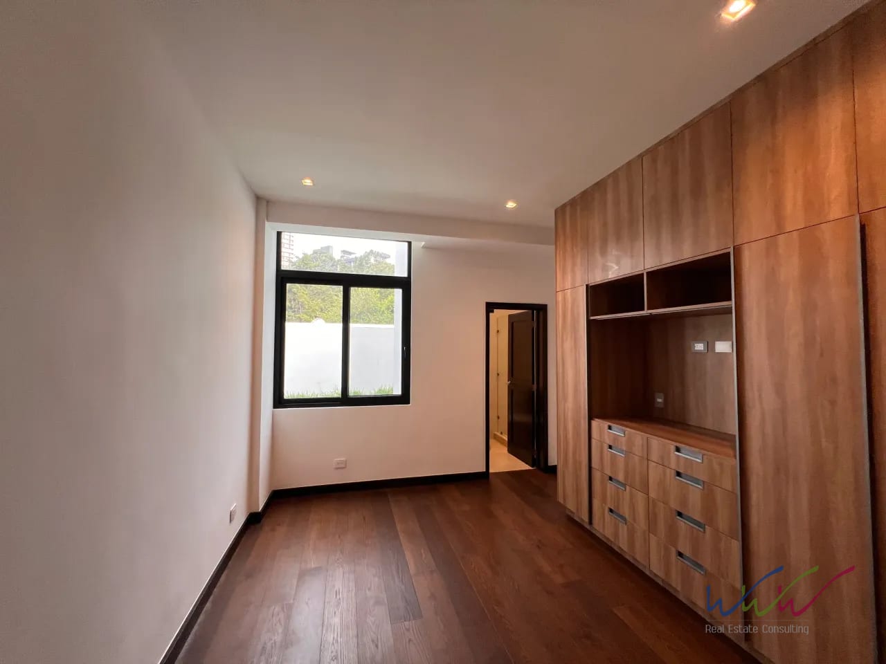 Vendo amplia casa en Oakland, zona 10 — Casa en Venta en Oakland I, Zona 10, Guatemala, Ciudad — foto 12 de 15