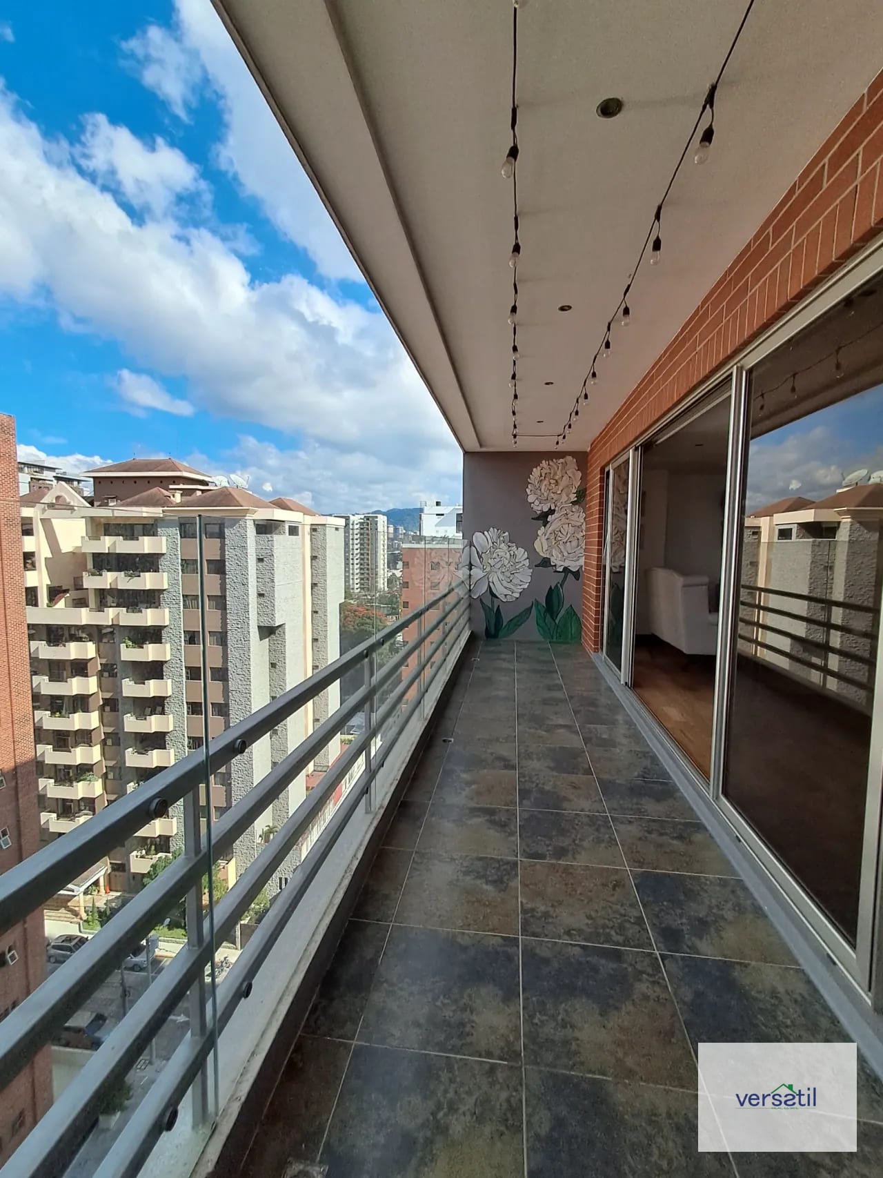Hermoso Apartamento NIVEL ALTO venta zona 10 — Apartamento en Venta en Aria, Zona 10, Guatemala, Ciudad — foto 4 de 17