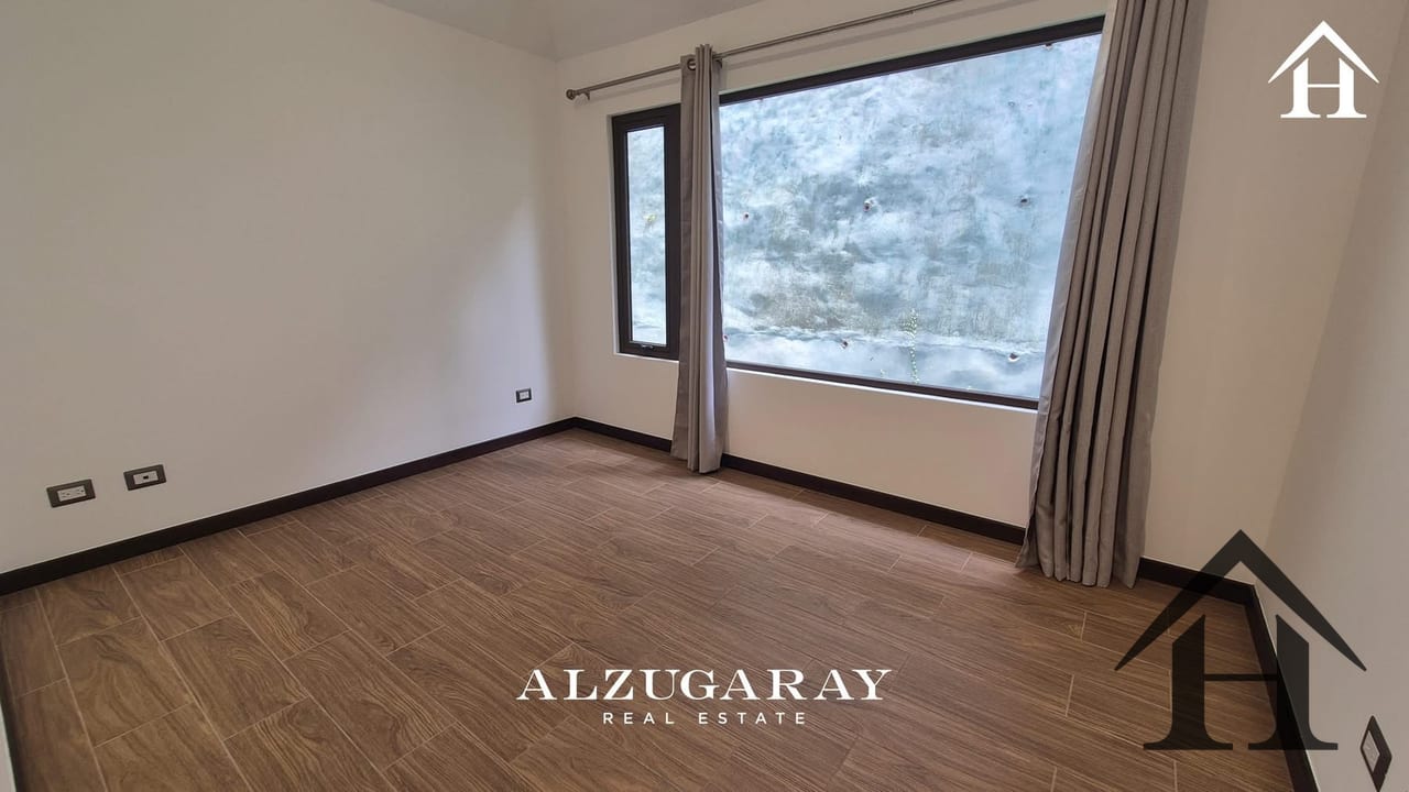 Casa a 10min de zona 10 Antaria Buena Vista — Casa en Venta en Santa Catarina Pinula, Guatemala, Ciudad — foto 9 de 15