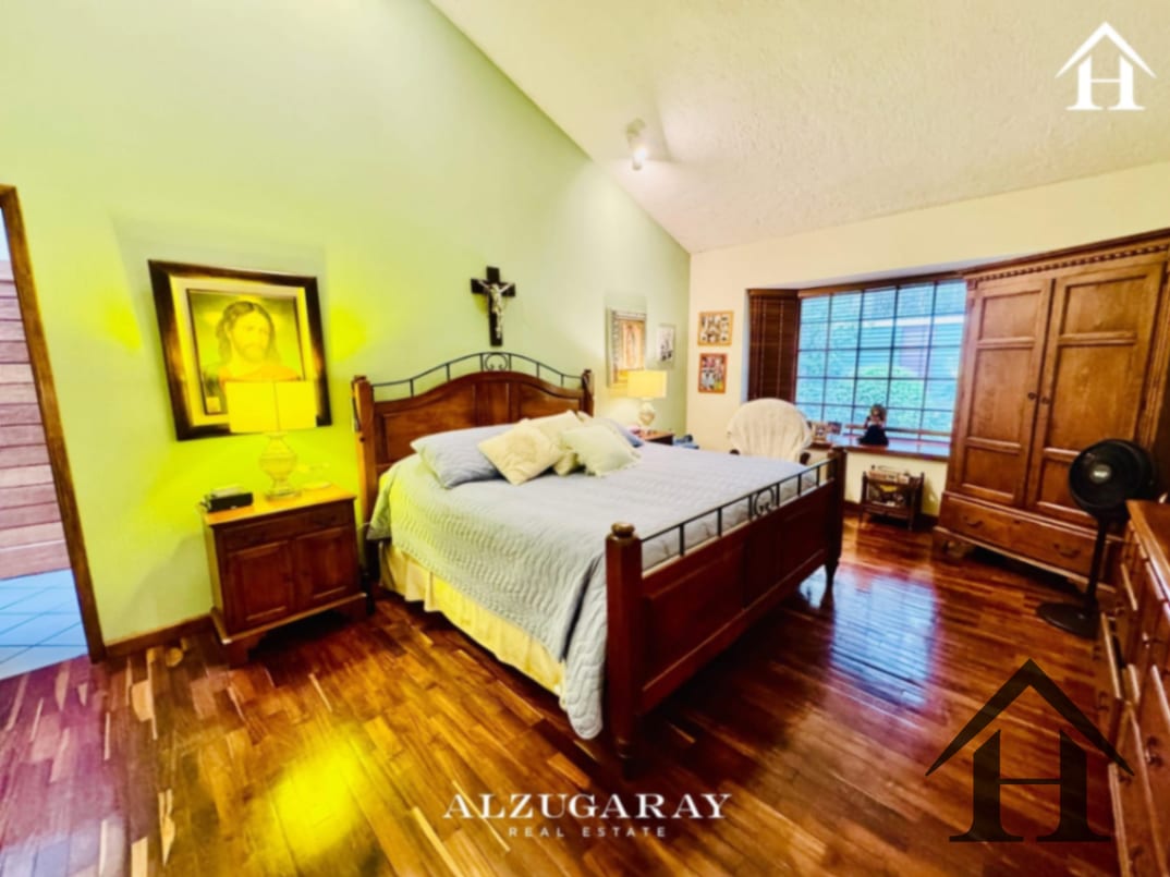 Casa con Pérgola y Jardín Residenciales La Cruz — Casa en Venta en Santa Catarina Pinula, Guatemala, Ciudad — foto 10 de 10