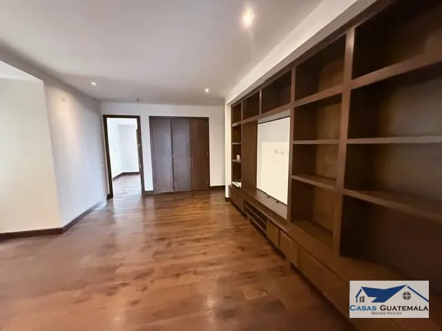 Vendo Apartamento Tiffany 5ta Avenida — Apartamento en Venta en Tiffany 5ta Avenida, Zona 14, Guatemala, Ciudad — foto 9 de 17