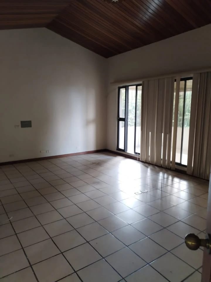 Casa en Venta Km.9.8 Carretera a El Salvador COD.DC36481 — Casa en Venta en Carretera a El Salvador, Guatemala, Ciudad — foto 2 de 17